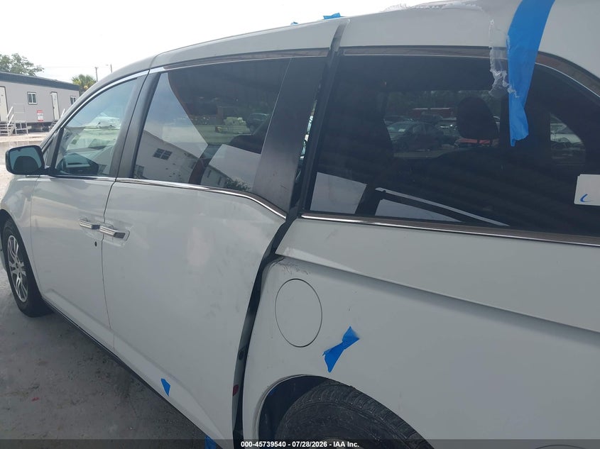 2013 HONDA ODYSSEY auction photo 6