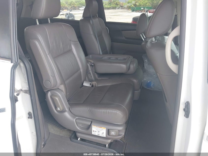 2013 HONDA ODYSSEY auction photo 8