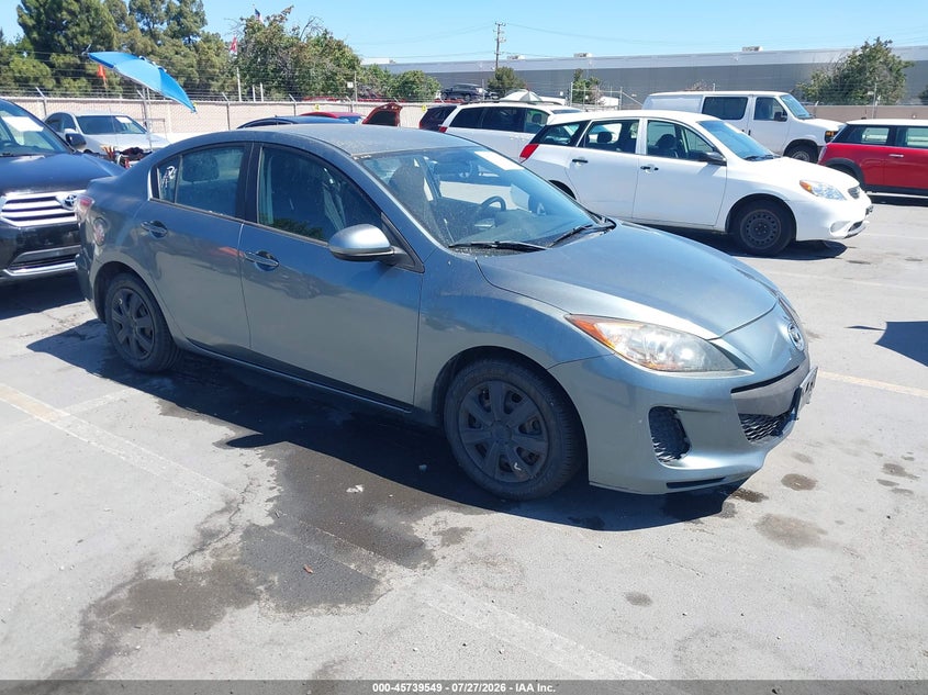 Vin: jm1bl1tg4d1770989, lot: 46238253, mazda mazda3 i sv 2013 img_1