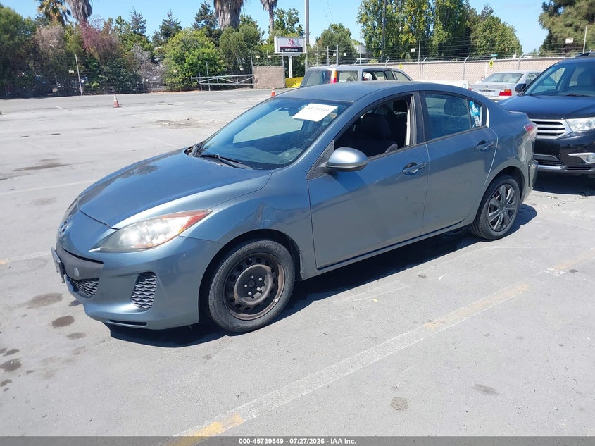 Vin: jm1bl1tg4d1770989, lot: 46238253, mazda mazda3 i sv 20132