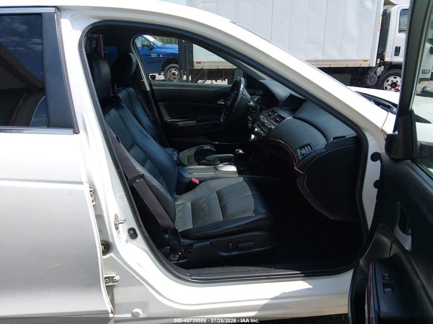 2012 HONDA CROSSTOUR auction photo 5