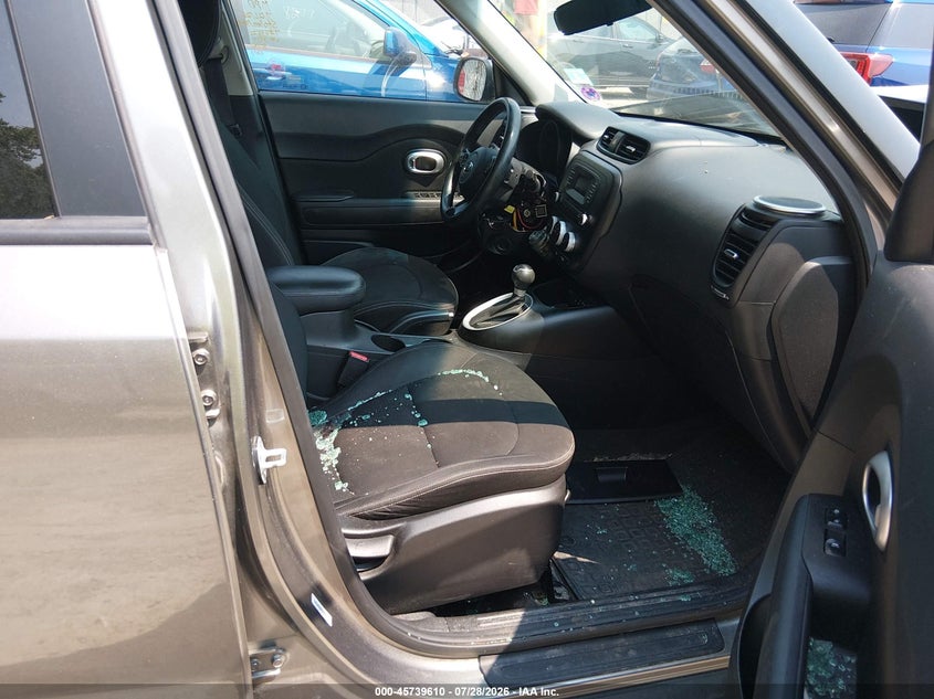 2014 KIA SOUL auction photo 5