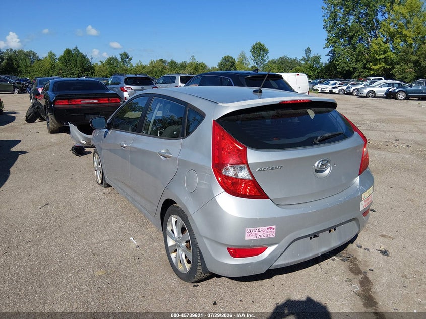 Vin: kmhcu5ae3du074807, lot: 46238325, hyundai accent se 20133