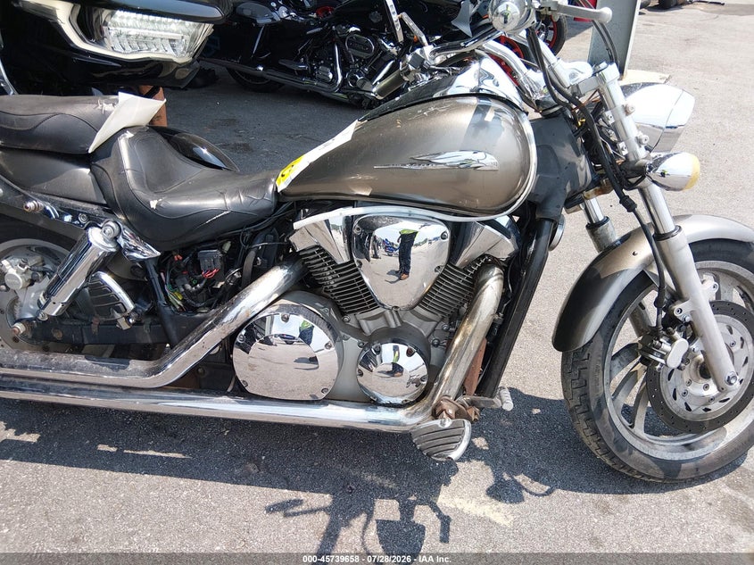 2005 HONDA VTX1300 auction photo 8