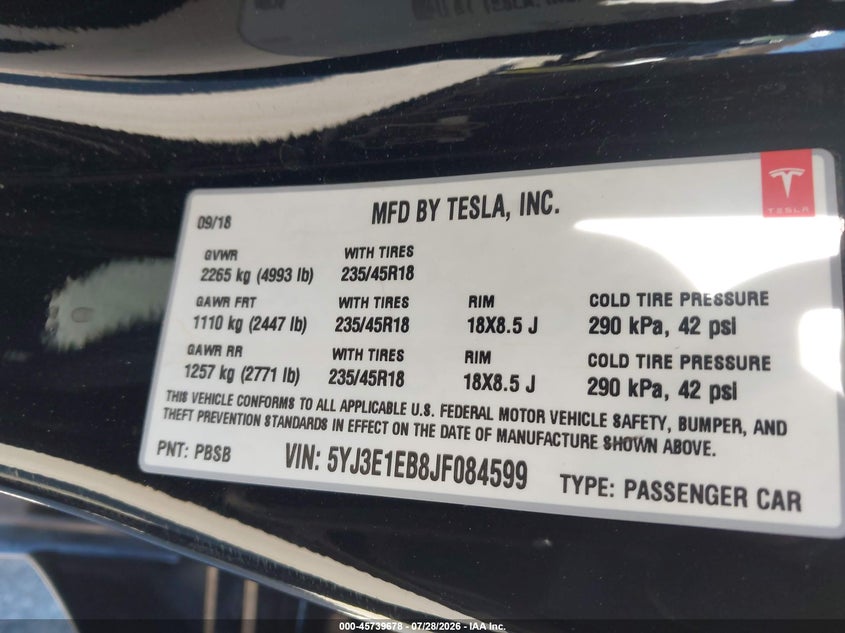 TESLA MODEL 3 - zdjęcie 9