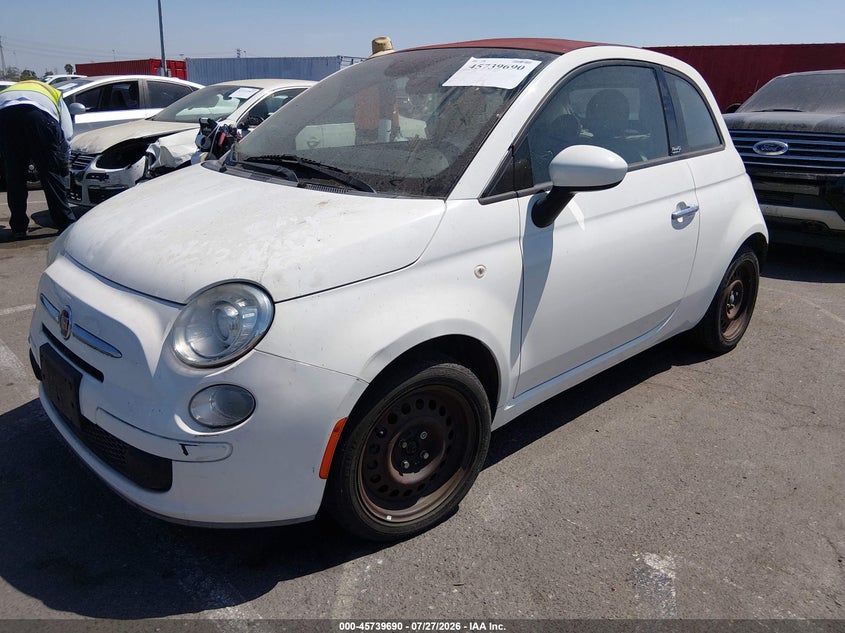 2013 FIAT 500C auction photo 2