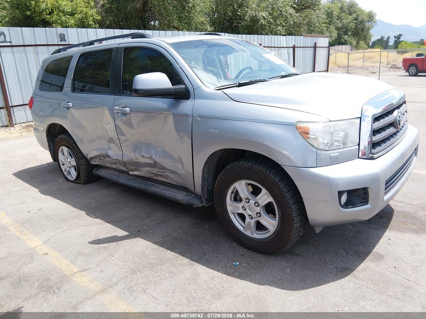 2015 TOYOTA SEQUOIA auction photo 1