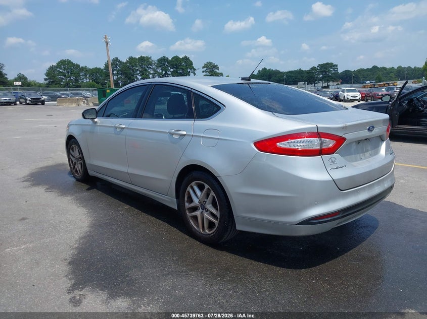 2015 FORD FUSION auction photo 3