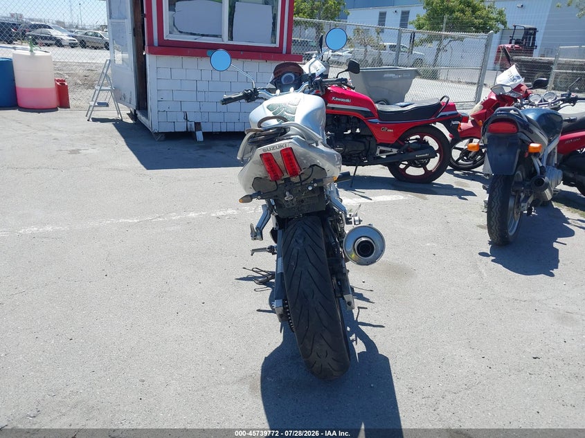 2003 SUZUKI SV650 auction photo 6