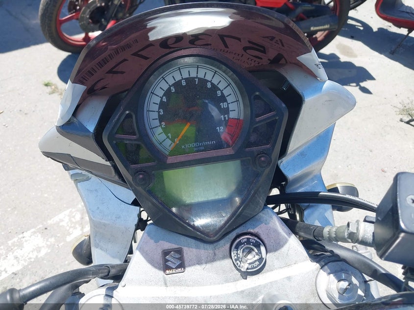2003 SUZUKI SV650 auction photo 7