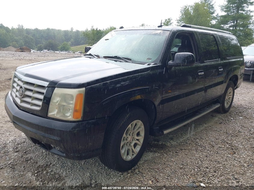 2004 CADILLAC ESCALADE ESV auction photo 2