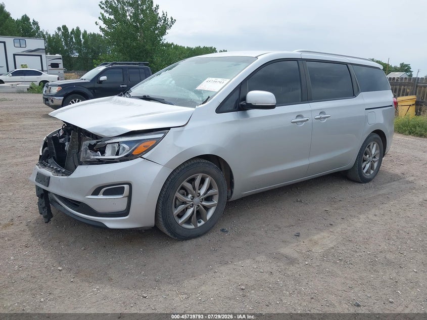 2019 KIA SEDONA auction photo 2