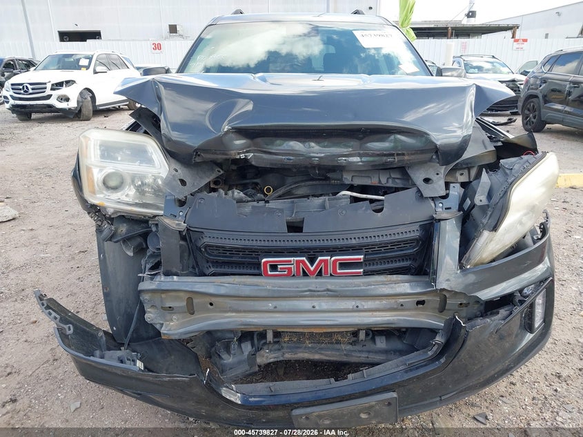 2017 GMC TERRAIN auction photo 6