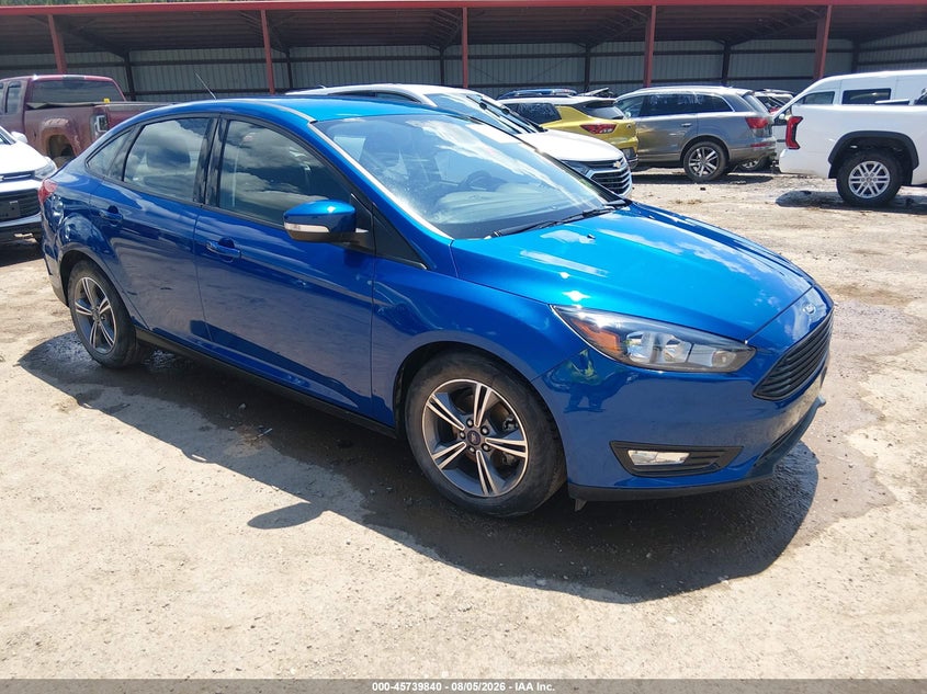 Vin: 1fadp3fe8jl203127, lot: 46238544, ford focus se 2018 img_1