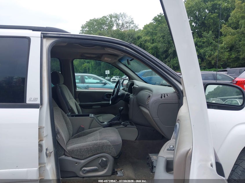 2002 CHEVROLET TRAILBLAZER auction photo 5