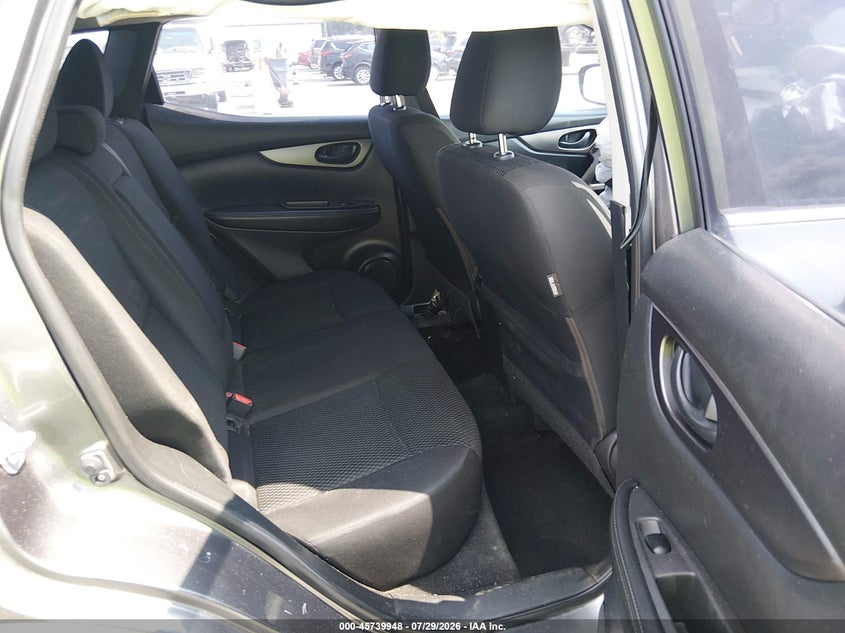 2017 NISSAN ROGUE SPORT auction photo 8