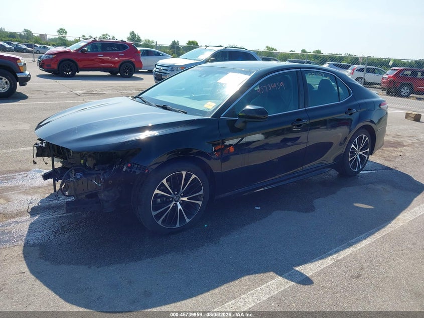 TOYOTA CAMRY 2018 VIN 4T1B11HK0JU526376