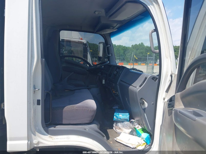 2011 ISUZU NPR DSL REG AT ECO-MAX auction photo 7