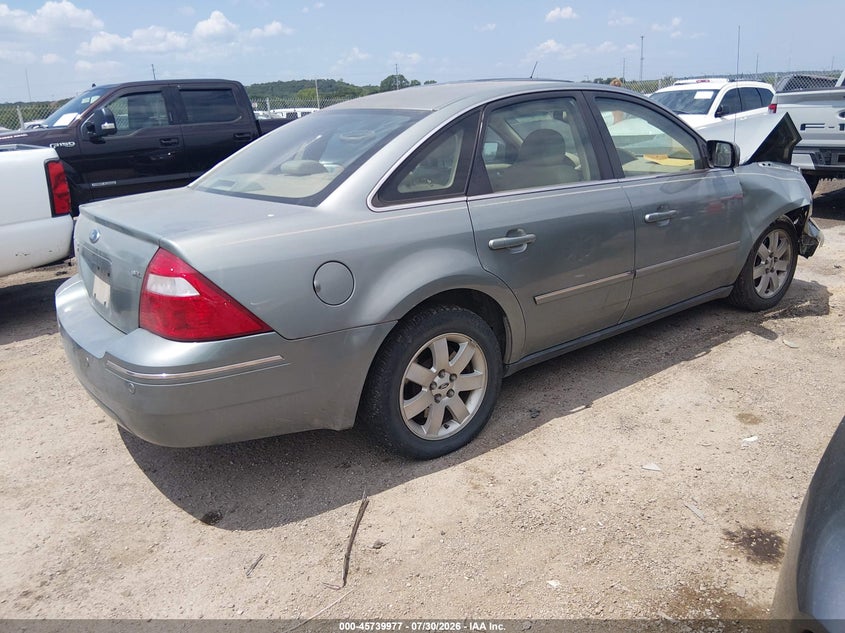 2005 FORD FIVE HUNDRED auction photo 4