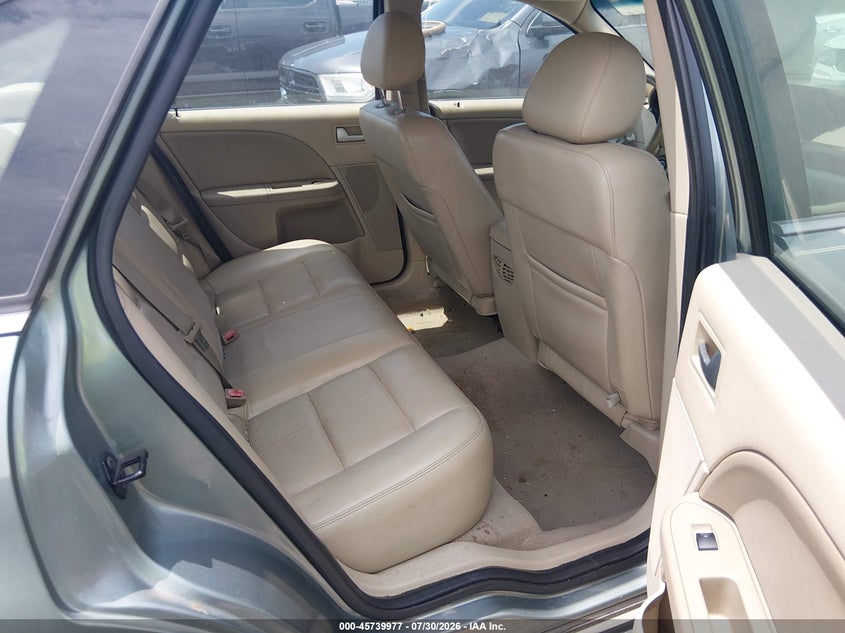 2005 FORD FIVE HUNDRED auction photo 8
