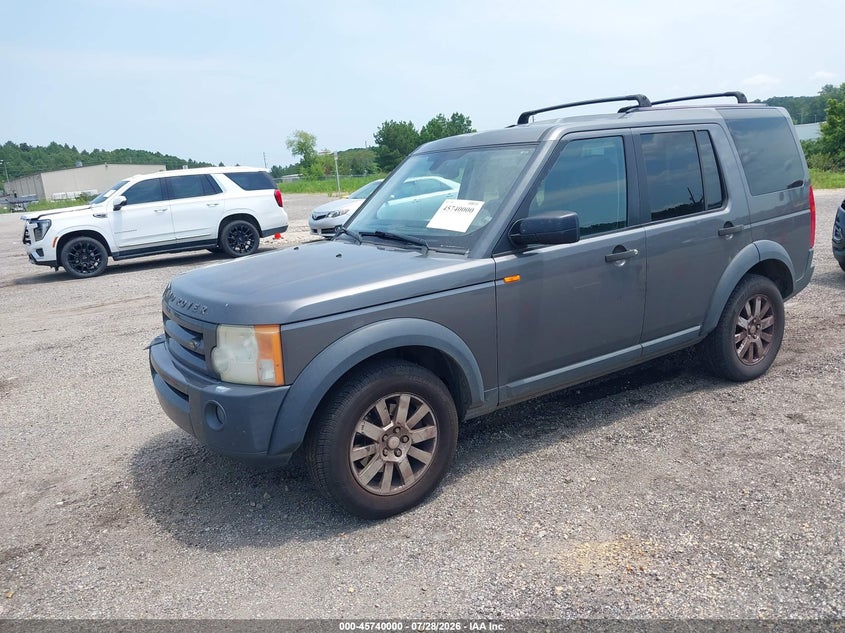2005 LAND ROVER LR3 auction photo 2