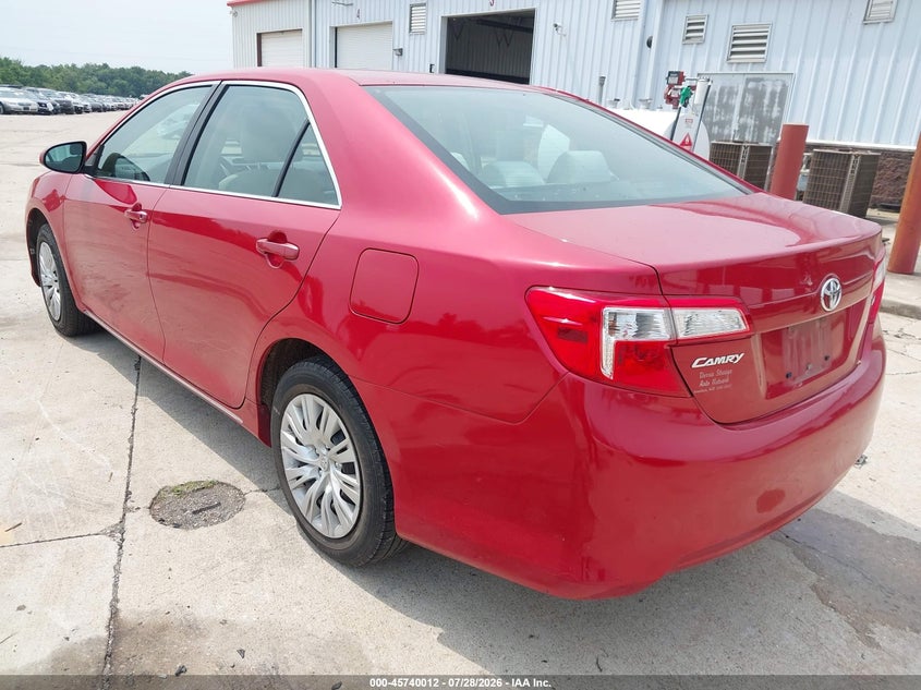 Vin: 4t1bf1fk0du654688, lot: 46238716, toyota camry le 20133