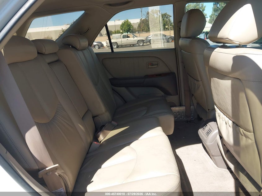2000 LEXUS RX 300 auction photo 8