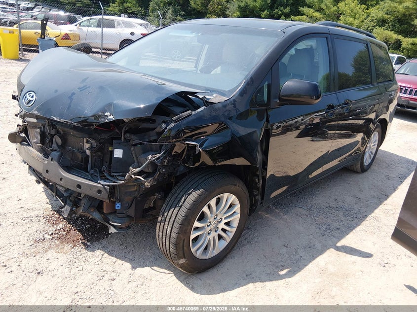 Vin: 5tdyk3dc1cs226584, lot: 46238773, toyota sienna xle v6 8 passenger 20122