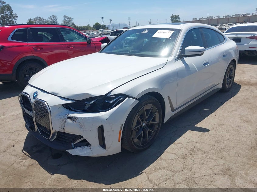 2025 BMW i4, Front End, IAAI, VIN WBY23HD08SFT98632 — photo 2