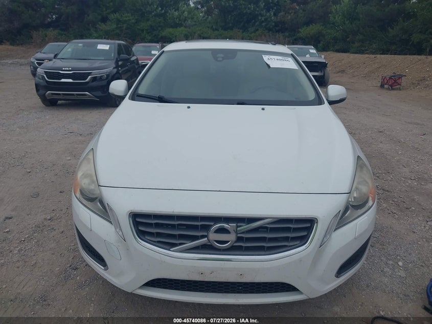 2012 VOLVO S60 auction photo 6