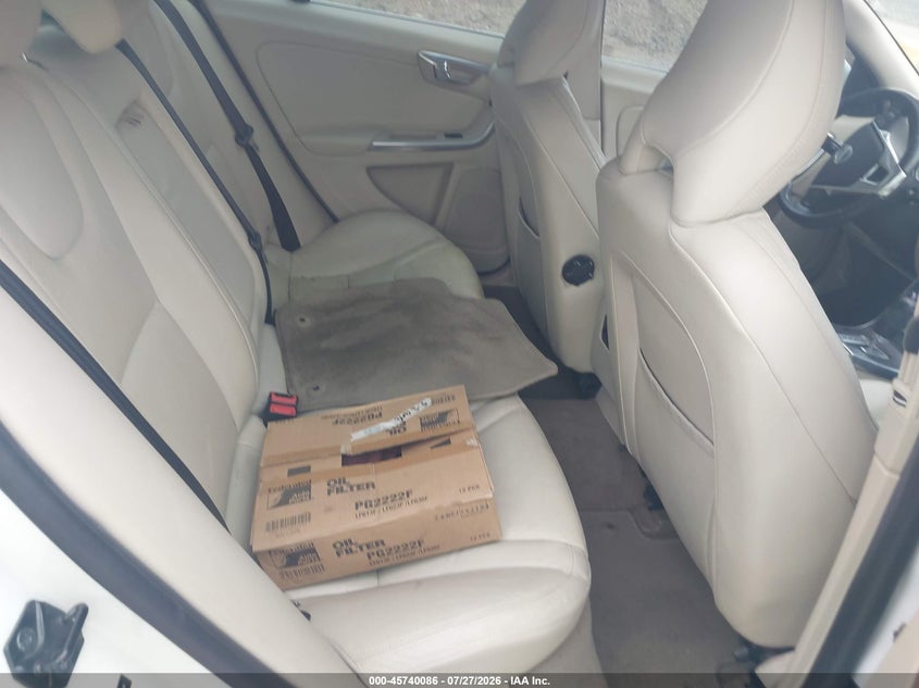 2012 VOLVO S60 auction photo 8