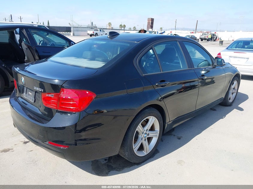 Vin: wba3b1c53fk136413, lot: 46238800, bmw 320i 20154