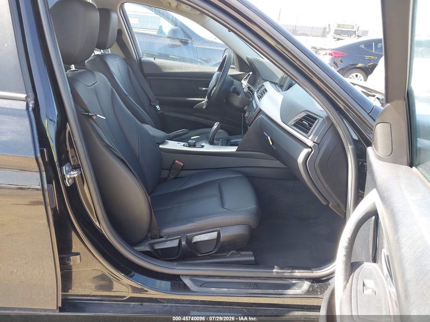 2015 BMW 320I auction photo 5