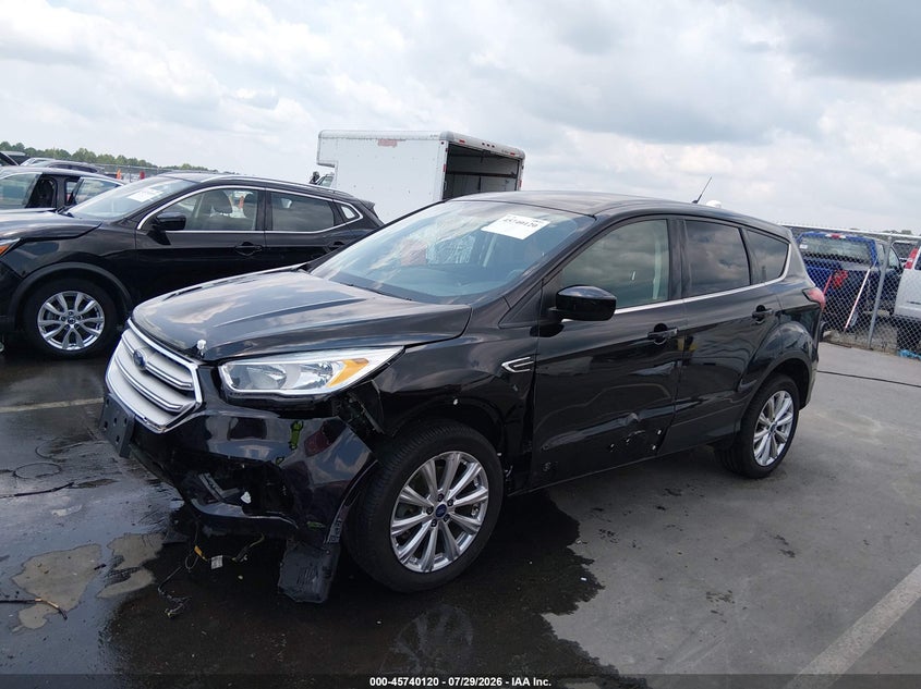 2019 FORD ESCAPE auction photo 2