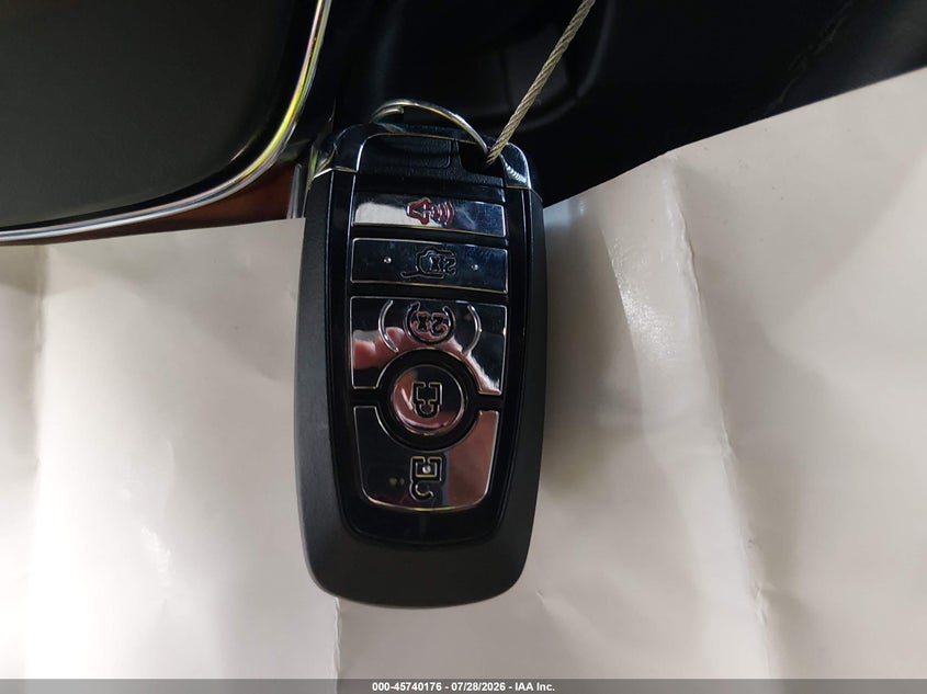 LINCOLN NAVIGATOR L 2024 VIN 5LMJJ3LG7REL18900