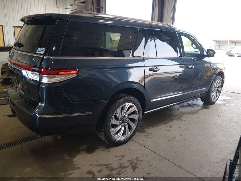 LINCOLN NAVIGATOR L 2024 VIN 5LMJJ3LG7REL18900