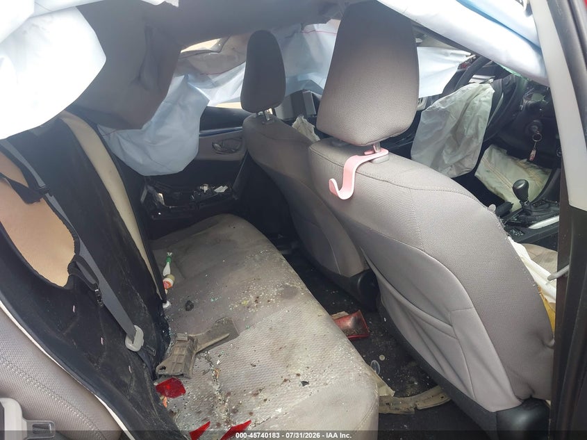 2016 TOYOTA COROLLA auction photo 8