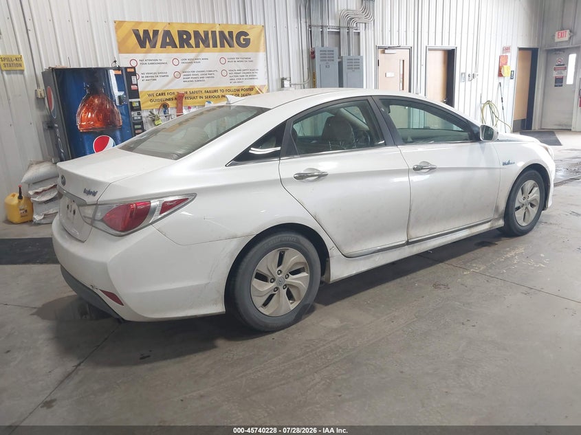 2014 HYUNDAI SONATA SEDAN 2.4L I-4 DOHC, VVT, 159HP