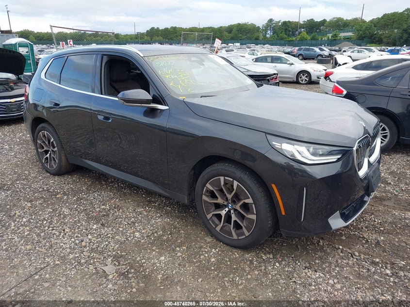BMW X3 - zdjęcie 1
