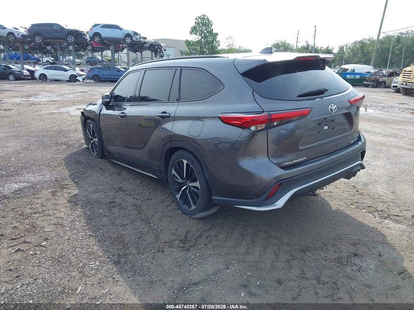 TOYOTA HIGHLANDER - zdjęcie 3
