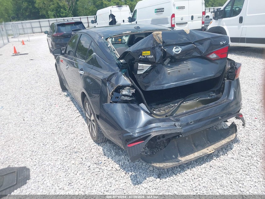 2021 NISSAN ALTIMA auction photo 3