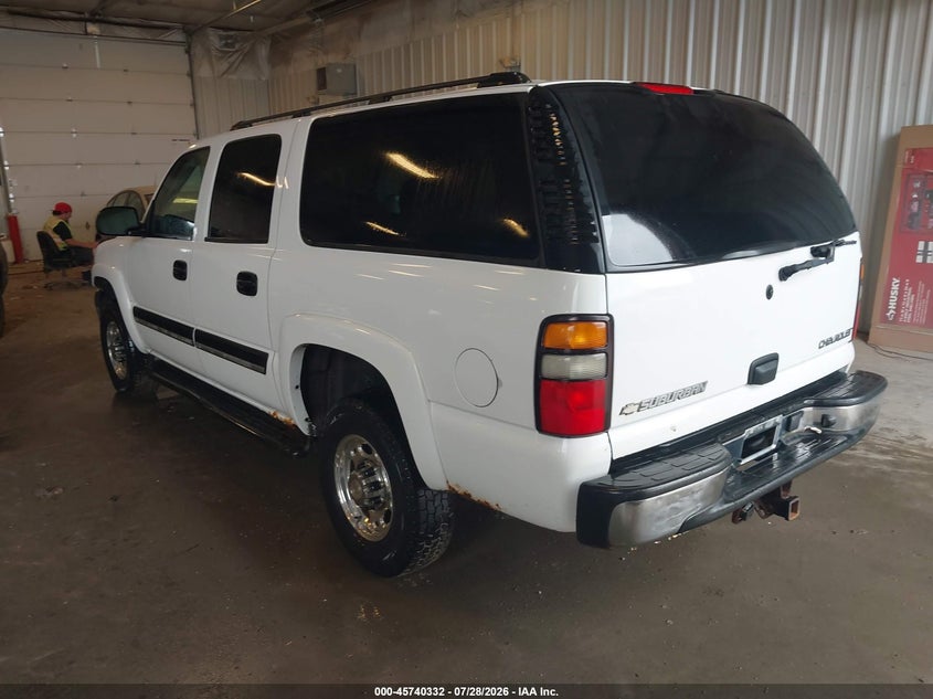 2005 CHEVROLET SUBURBAN 2500 auction photo 3