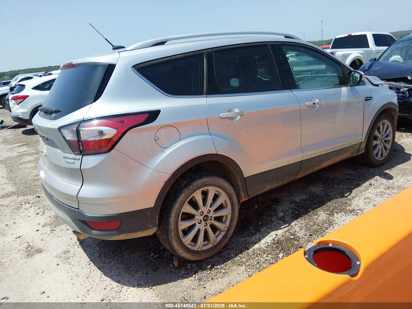 Vin: 1fmcu0jd6hue47449, lot: 46239046, ford escape titanium 20174