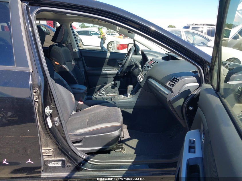2017 SUBARU CROSSTREK auction photo 5