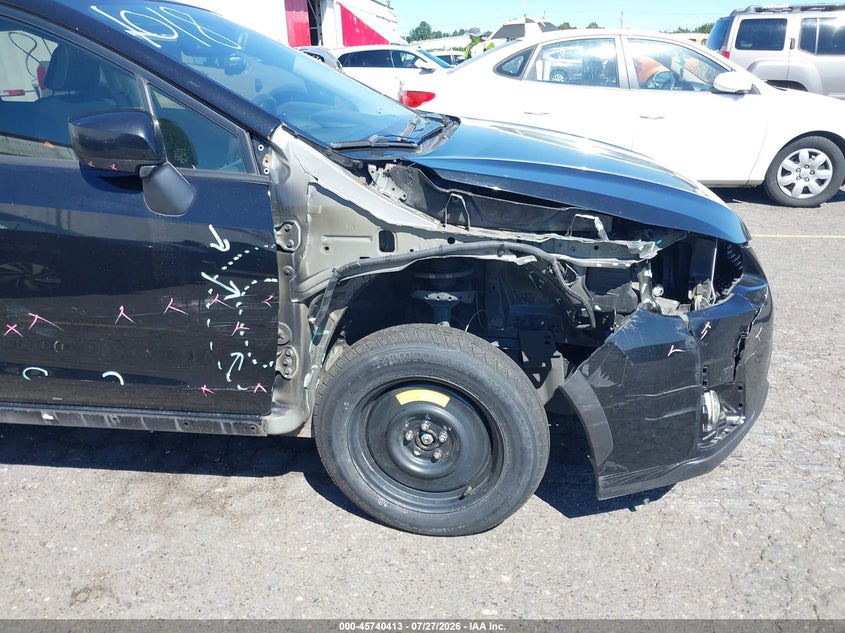 2017 SUBARU CROSSTREK auction photo 6