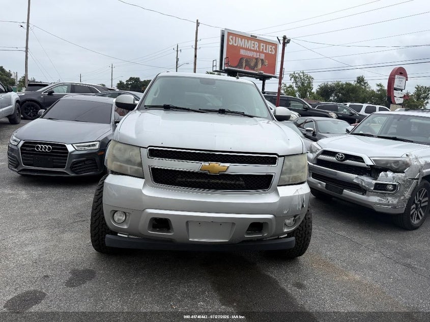 2011 CHEVROLET TAHOE auction photo 6