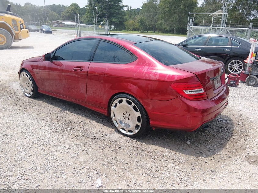 2012 MERCEDES-BENZ C 250 auction photo 3