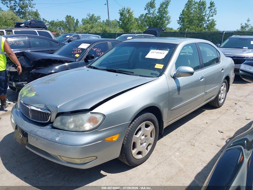 2001 INFINITI I30 auction photo 2