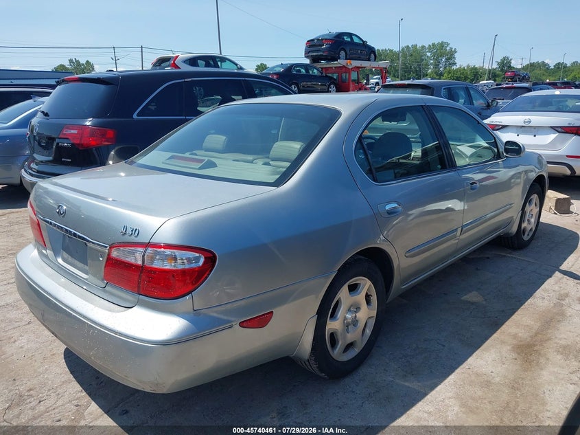 2001 INFINITI I30 auction photo 4