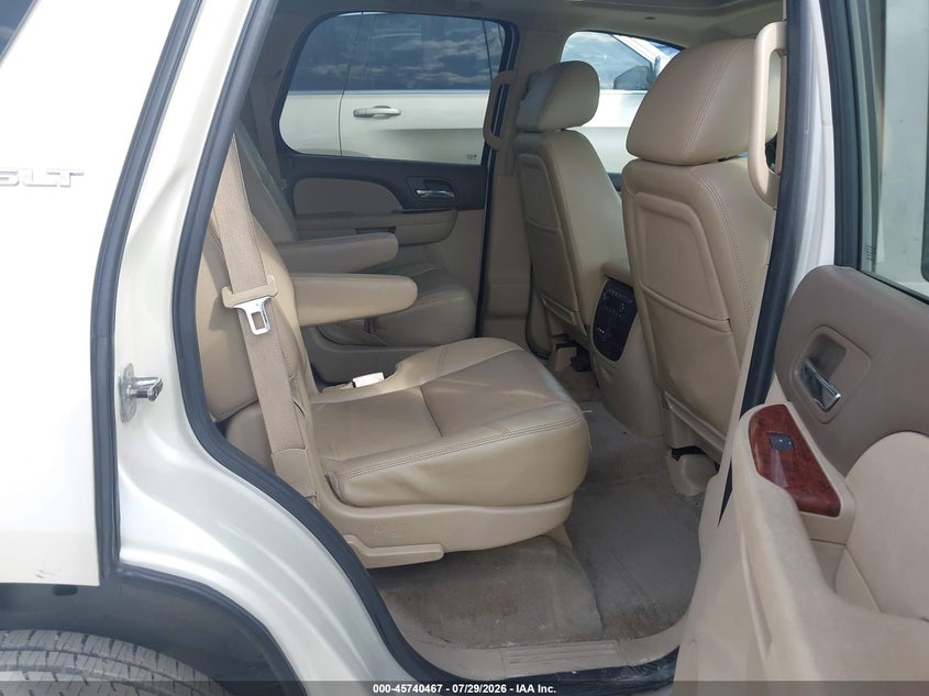 2011 GMC YUKON auction photo 8